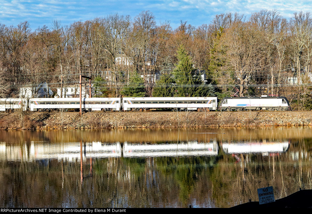 NJT 4655 on 6450